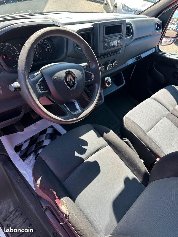 Renault Master 2.3 L DCi 135 Ch "Grand Confort" 7 Places / 1ère Main (image 3)