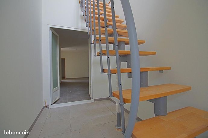 Immeuble 6 pièces 113 m²