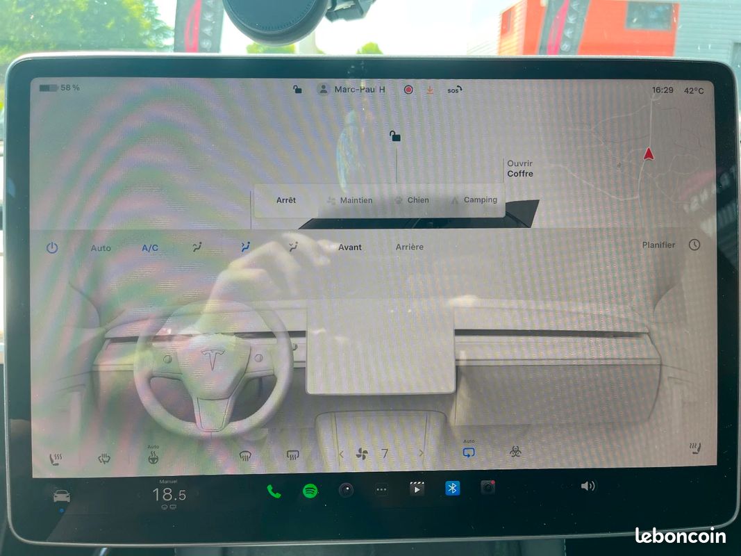 TESLA MODEL Y Standard RWD (image 35)