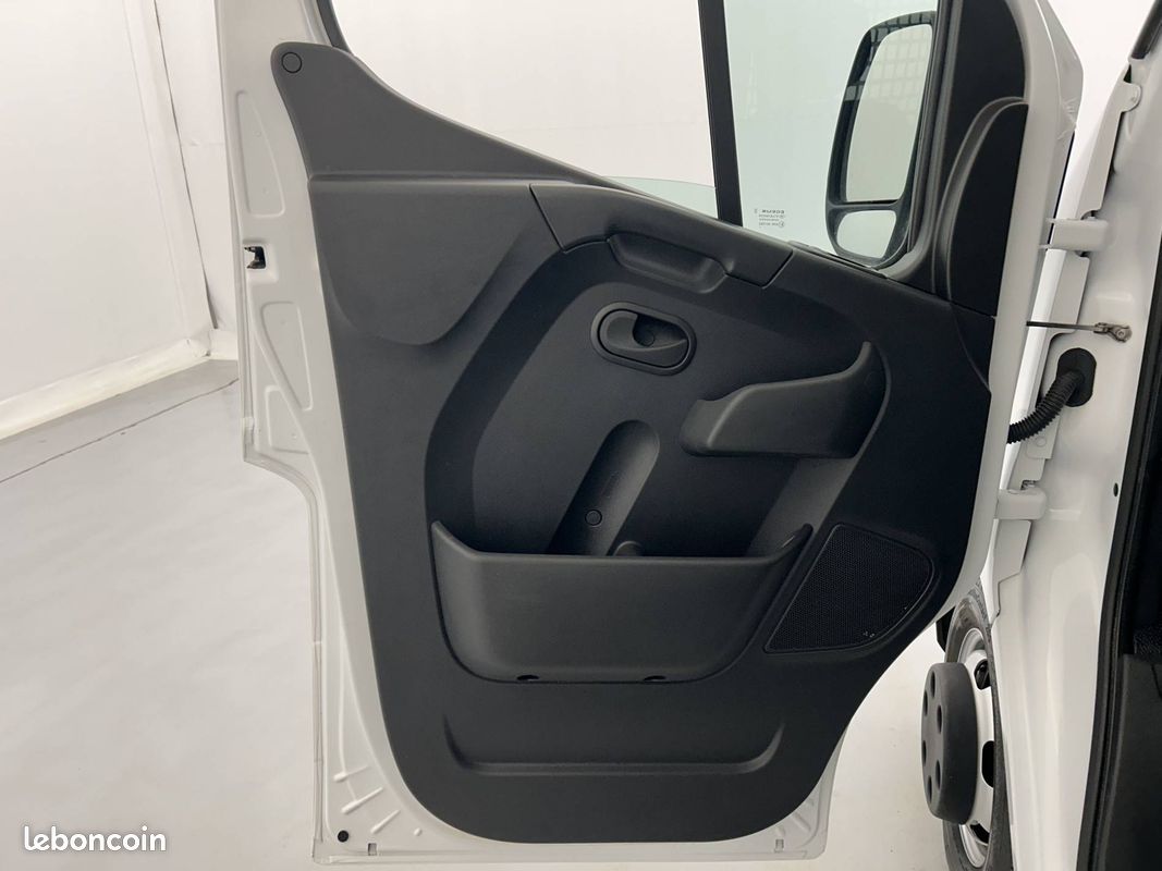 Renault master cc prop rj3500 l2 pafc blue dci 130 euro vi confort (image 11)