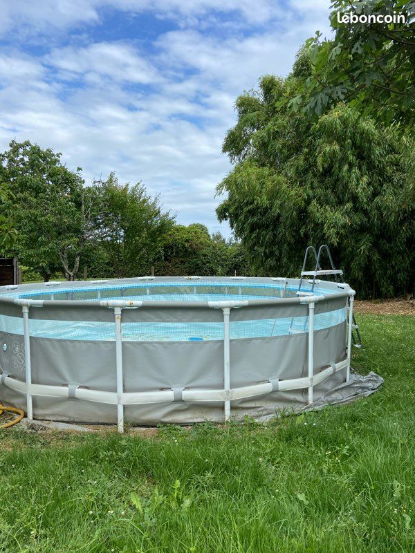 Piscine tubulaire ronde Intex (laver et démonter) (image 1)