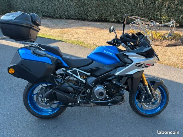 Suzuki gsxs 1000 gx (image 1)