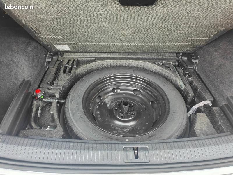 Volkswagen Tiguan 2.0 TDI 150ch Life DSG7 (image 16)