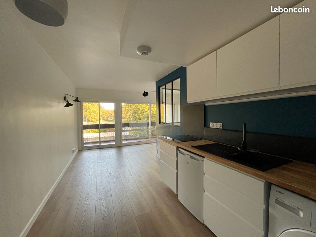 Appartement 1 pièce 30 m² · à Pessac · 30 m² · 740 €/mois