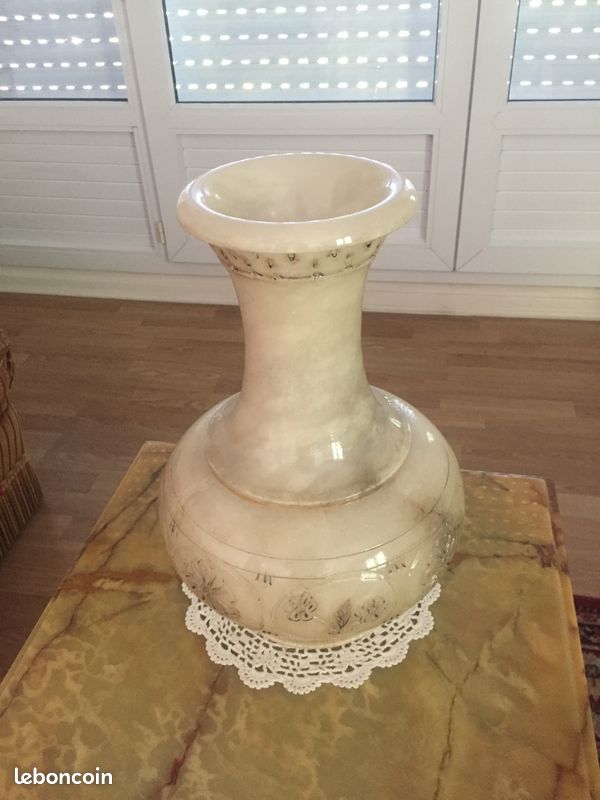 Vase albâtre (image 2)