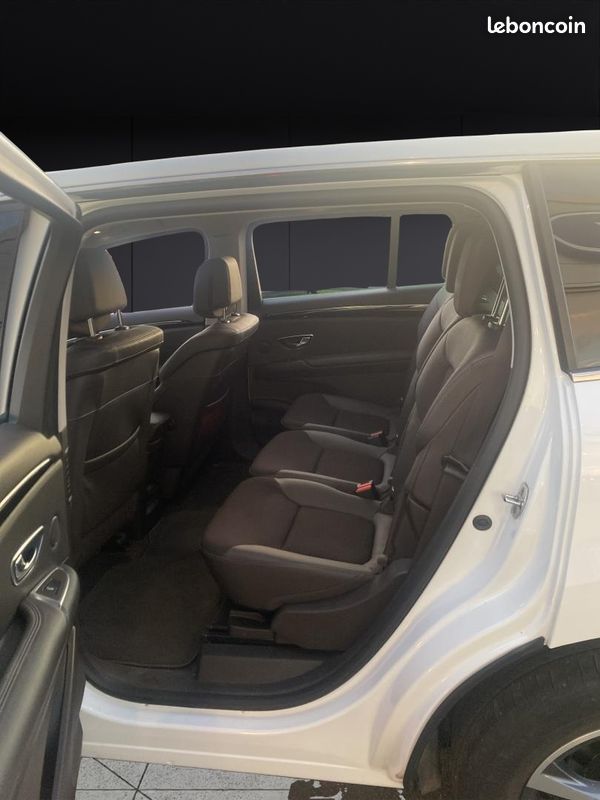 Renault ESPACE V 1.8 TCE 225CH ENERGY INTENS EDC (image 4)