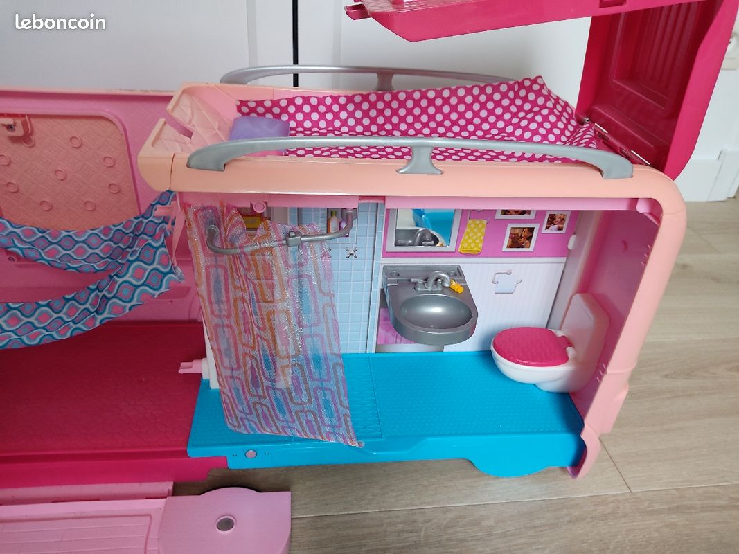 Camping car Barbie transformable (image 3)