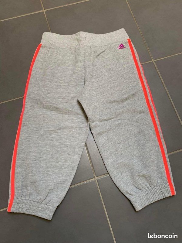 Pantacourt adidas 14/15 ans (image 2)