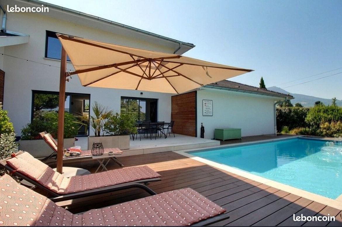 Maison 6 pièces 138 m² · à Brenthonne · 138 m² · 750 000 €
