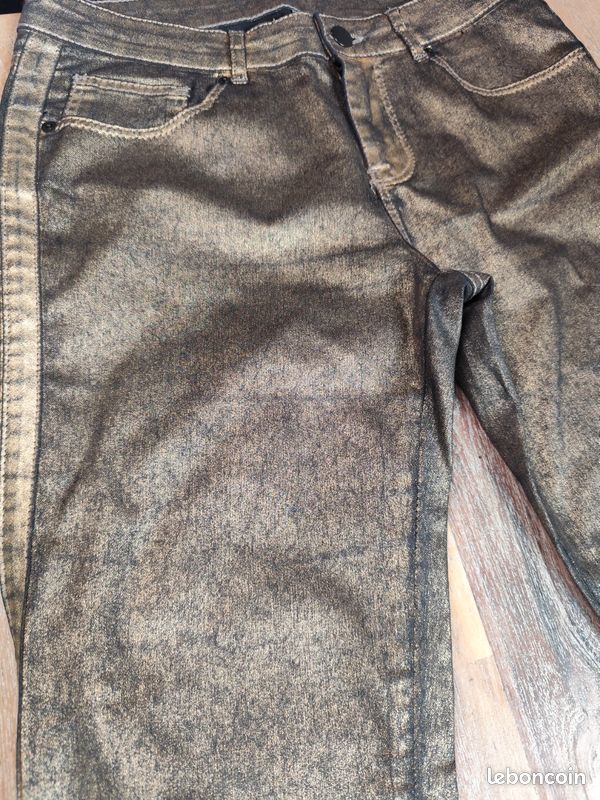 Pantalon skinny noir doré cuivré - Naf Naf Taille 38 (Dimensions en photos) (image 3)