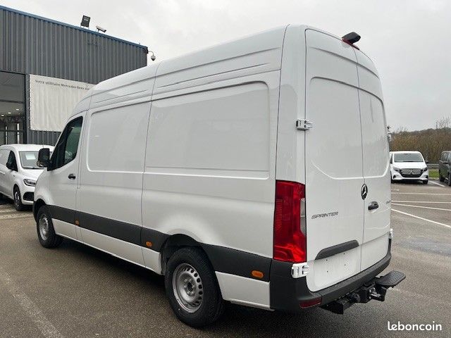 Sprinter 319 37s ptra 7 tonnes (image 4)
