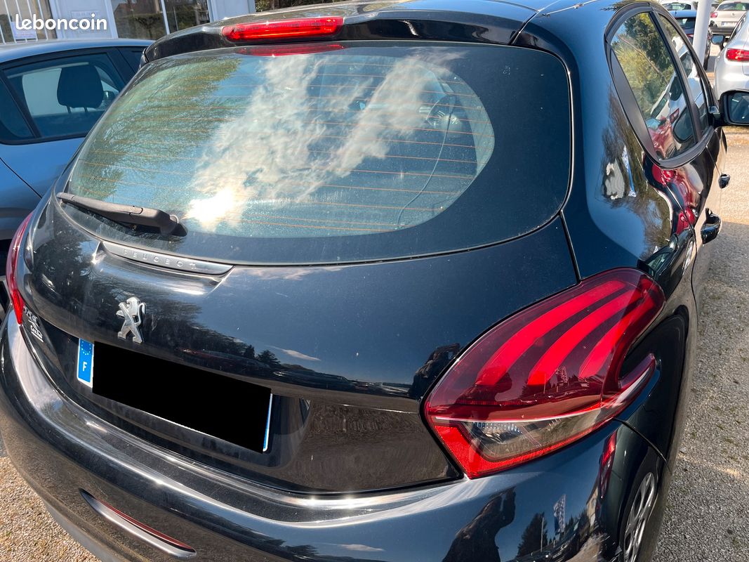 208 I Ph2 1.5 Blue HDI 102 Active Business. 5p. Garantie 12 Mois (image 4)