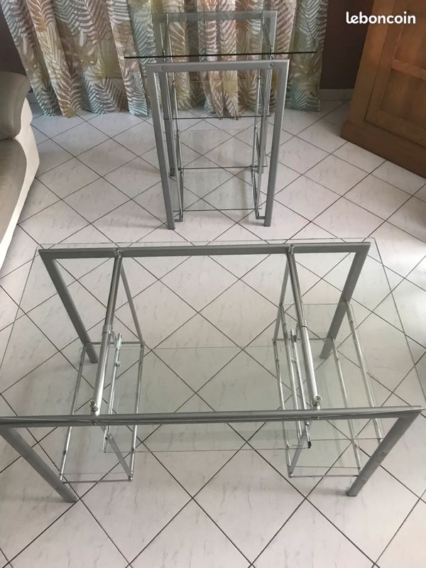 Bureau et étagère en verre trempé et métal (image 1)
