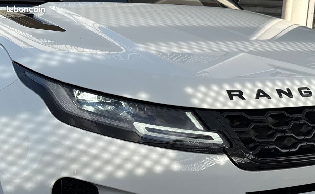 LAND ROVER RANGE ROVER EVOQUE II 1.5 P300E PHEV 4WD R-DYNAMIC HSE BVA8 + TOIT PANO + ATTELAGE + MERIDIAn (image 24)