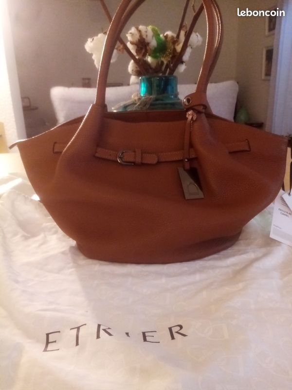 Sac cabas de la marque Etrier en cuir grainé - porté épaule - couleur marron/camel (image 1)