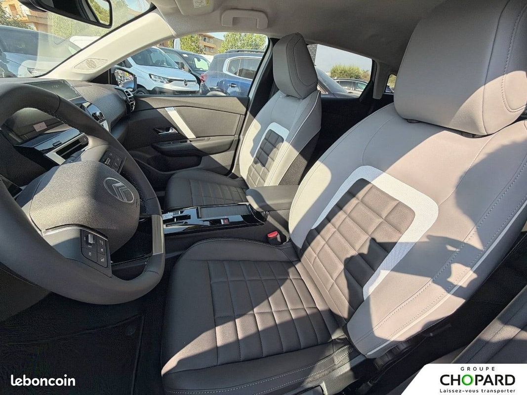 CITROEN C4 Hybride 145 ch e-DCS6 Max (image 11)