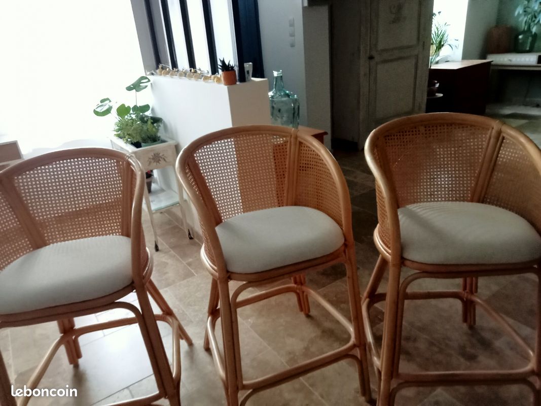 Chaises de bar en rotin (image 3)