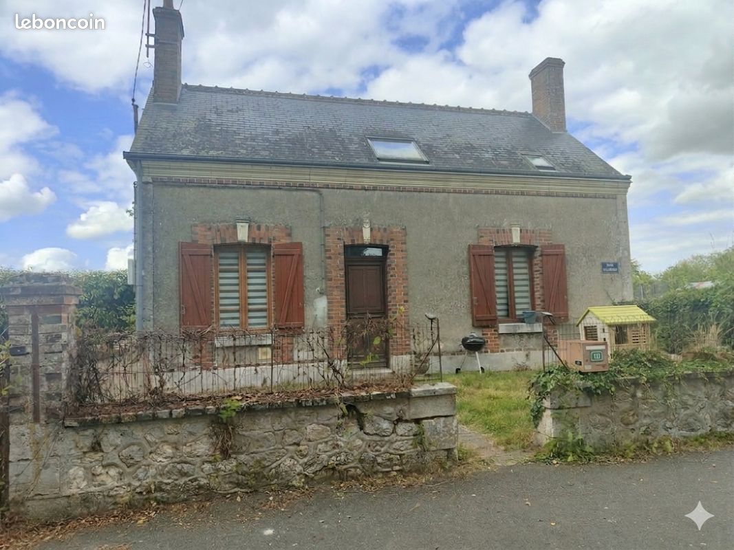 Maison 4 pièces 85 m² · à Saint-Cyr-du-Gault · 85 m² · 140 000 €