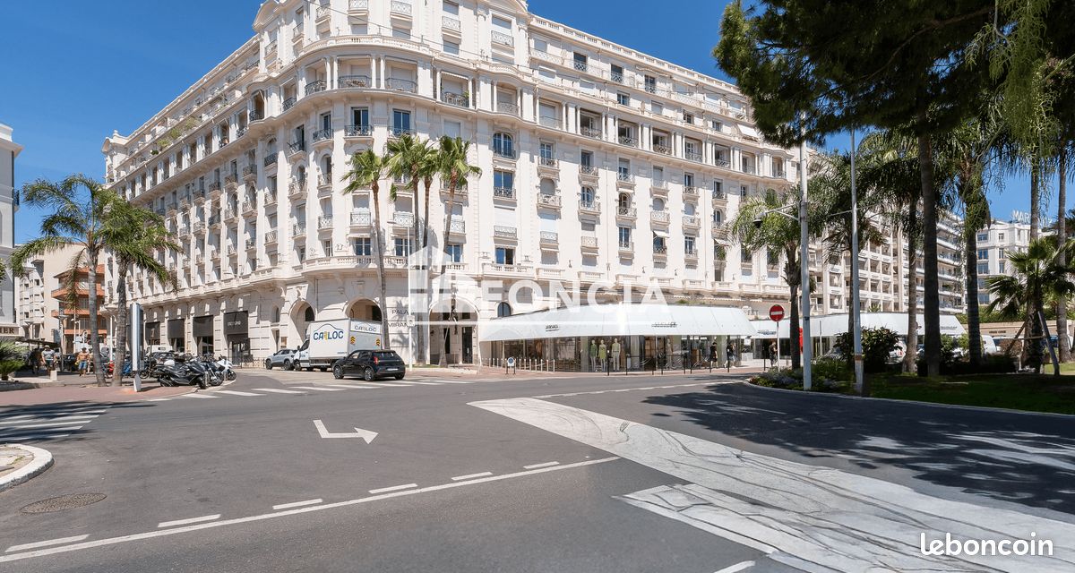 Appartement 1 pièce 27 m² · à Cannes · 27 m² · 279 000 €