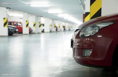 Opportunités à saisir Parkings disponible immédiatement · à Chamalières · 15 000 €