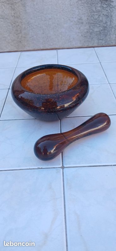 Mortier et pilon verre bulles (image 3)