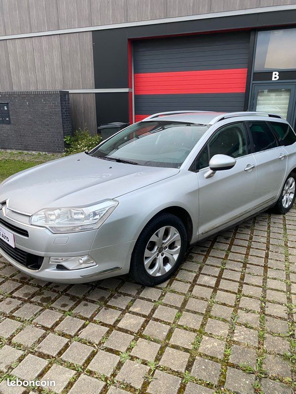Citroën c5 tourer 2.2 hdi 136 ch exclusive – bva – cuir – 174 000 km (image 2)