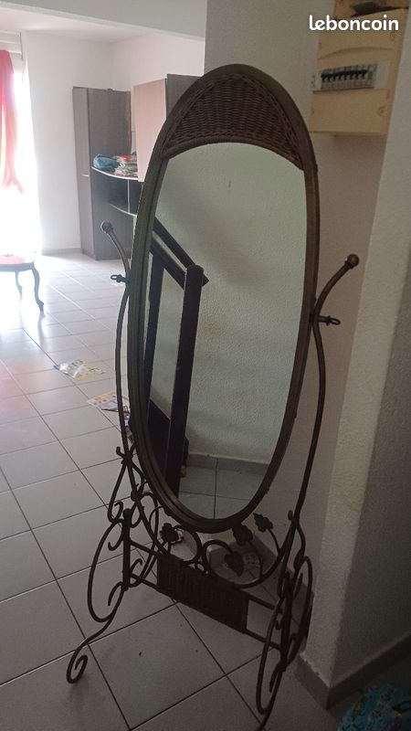 Miroir pivotant style art nouveau baroque feuille osier (image 1)