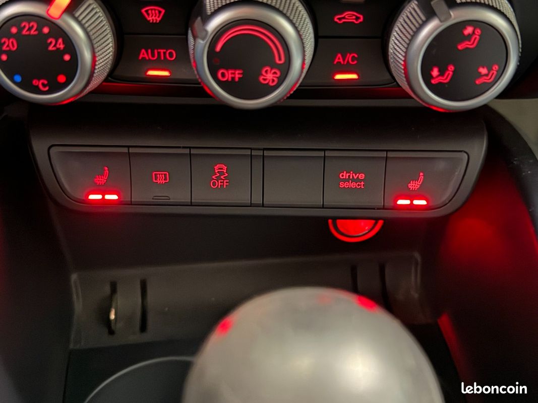 AUDI A1 A1 1.8 TFSI 192 S tronic S line + SIÈGES AV CHAUFFANTS + DRIVE SELECT + RADAR AR + FULL LED (image 21)