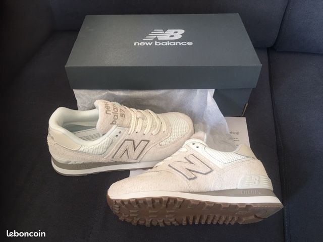 New Balance WL 574 BEM beige NEUF Chaussures