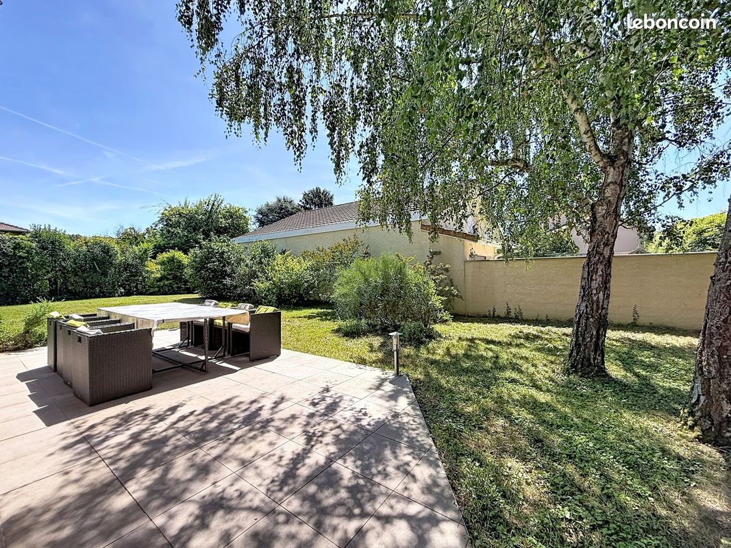 Maison 6 pièces 169 m² (image 2)
