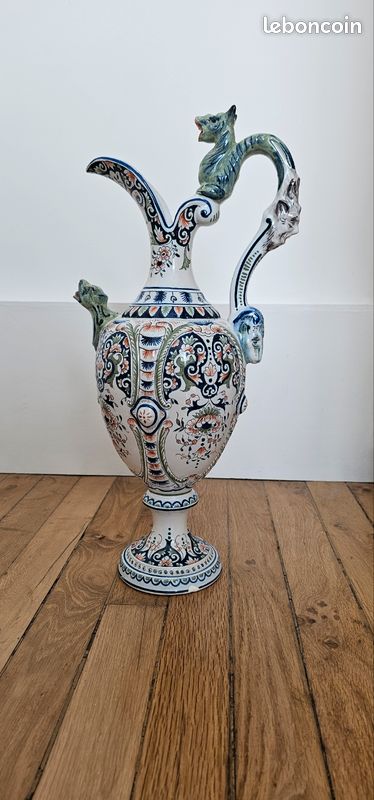Aiguiere (image 1)