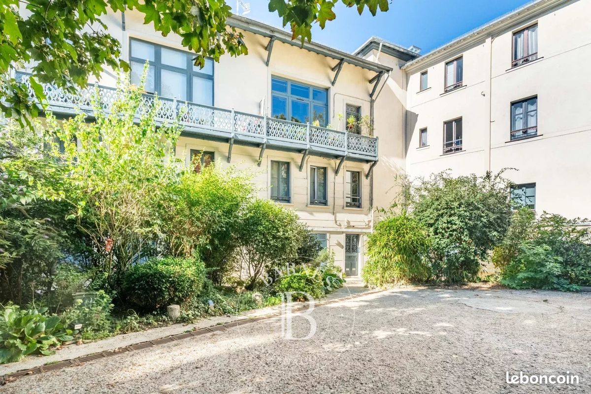 Appartement 5 pièces 61 m² · à Saint-Germain-en-Laye · 61 m² · 520 000 €