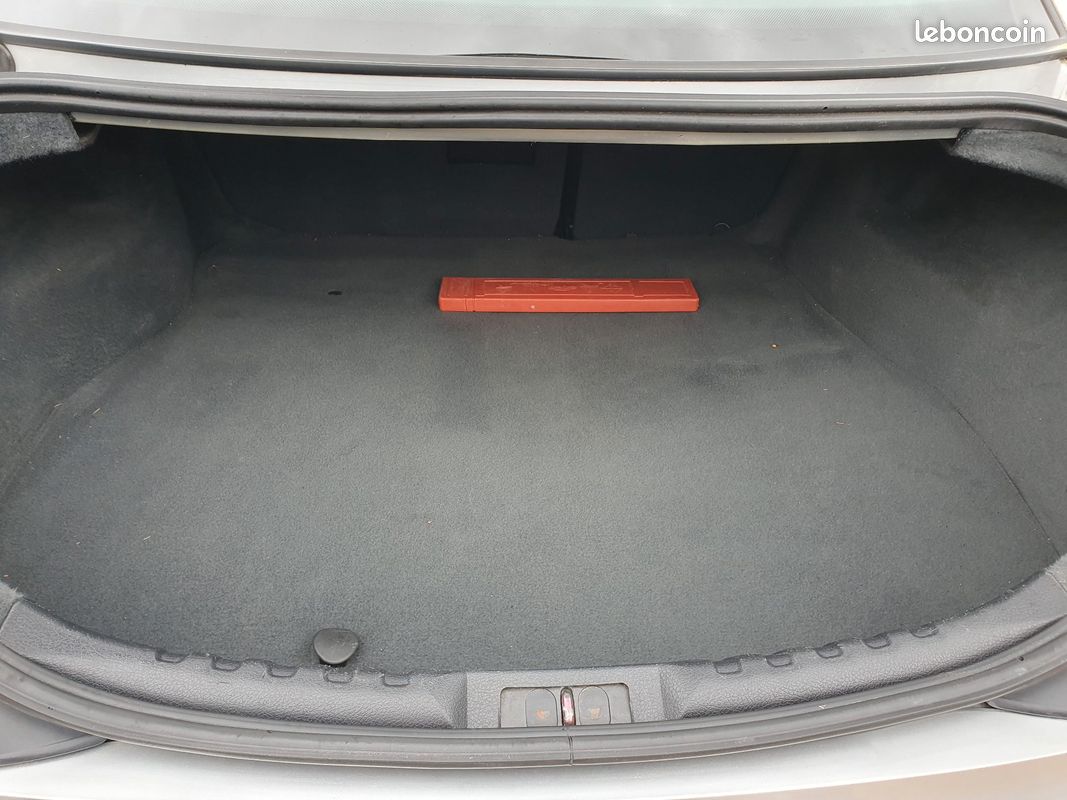 PEUGEOT 406 Cpé PACK 3.0 V6 194ch 3p (image 14)