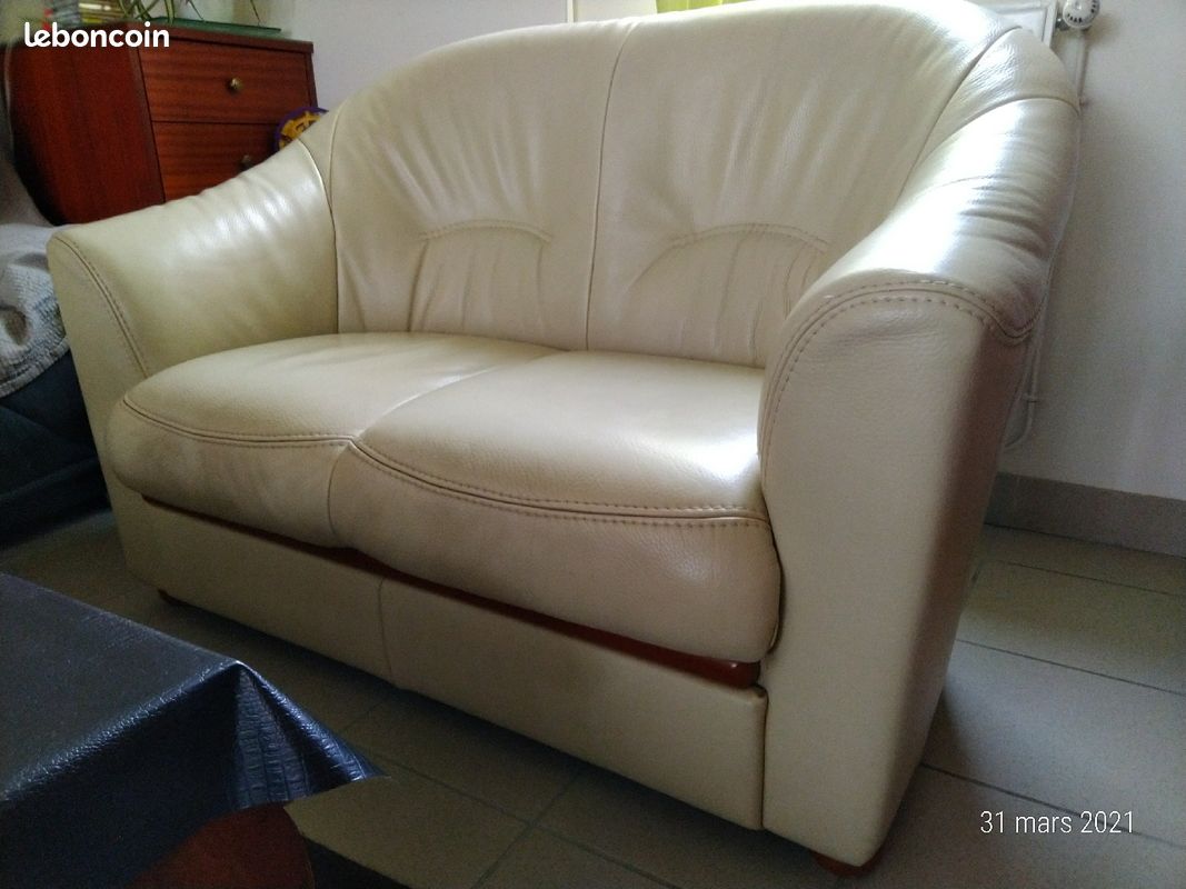 Canapé cuir (image 2)