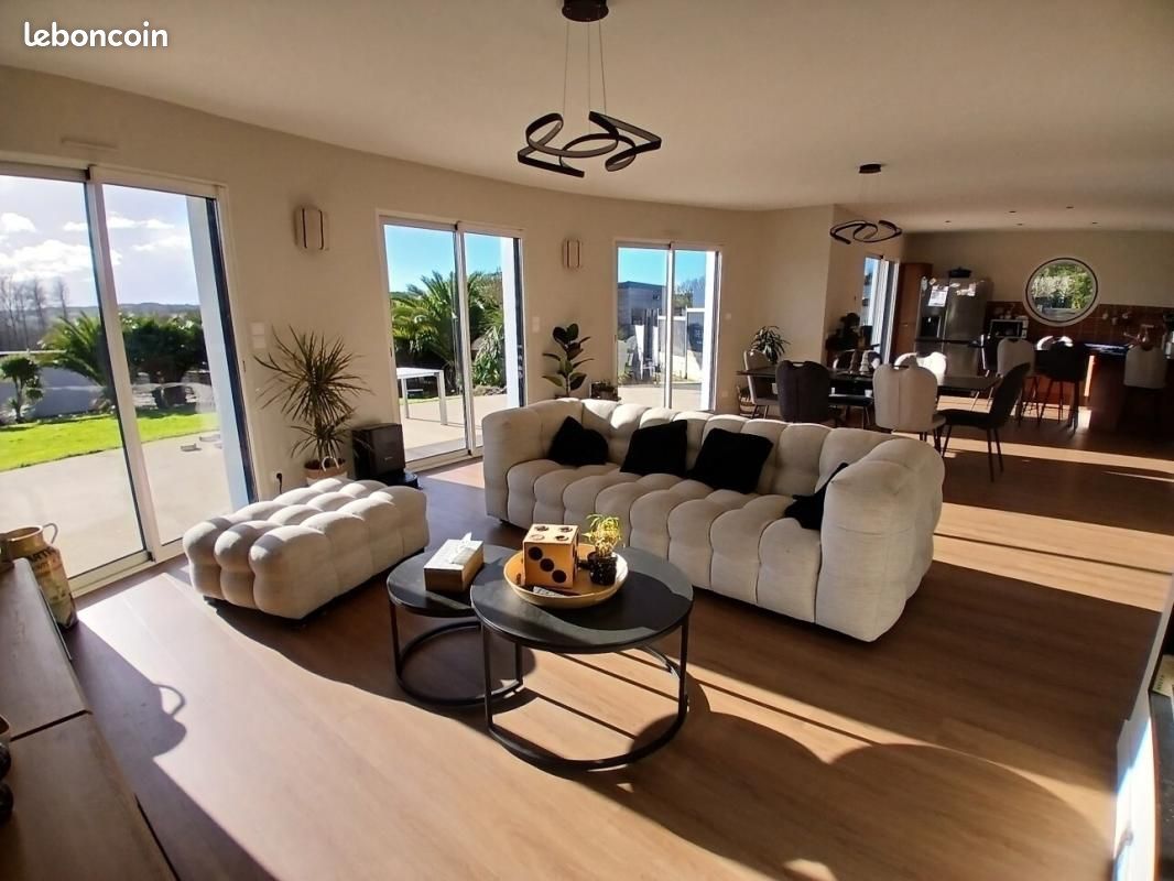 Maison 5 pièces 160 m² · à Tréflez · 160 m² · 571 000 €