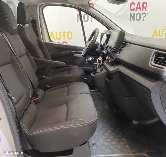 Renault Trafic 3 L2H1 2.0 BLUEDCI 130 GRAND CONFORT (image 8)