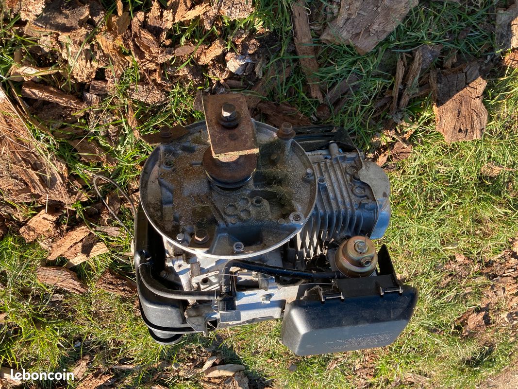 Moteur tondeuse Honda gcv 160 (image 5)