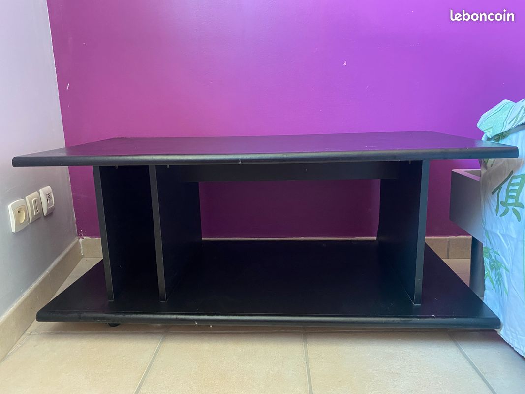 Table basse noire (image 4)