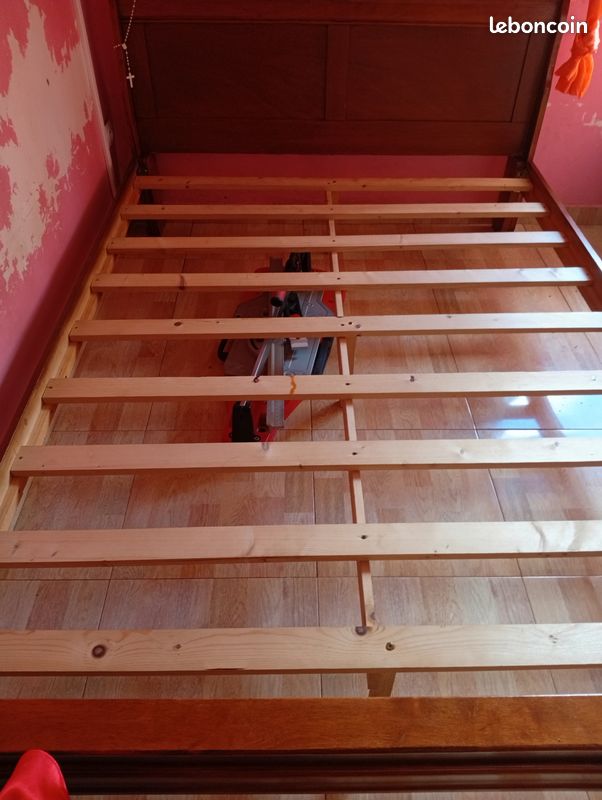 Vend lit en bois (image 2)