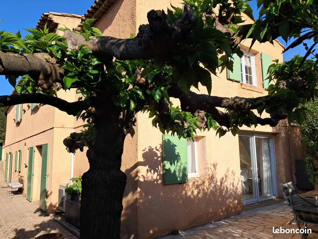 Maison 11 pièces 232 m² · à Sainte-Maxime · 232 m² · 825 000 €