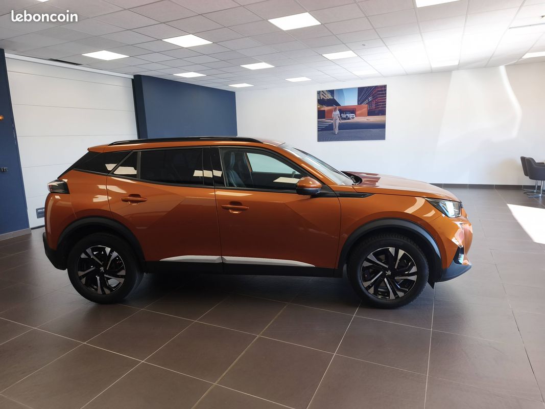 PEUGEOT 2008 BlueHDi 130 S&S EAT8 Allure (image 4)