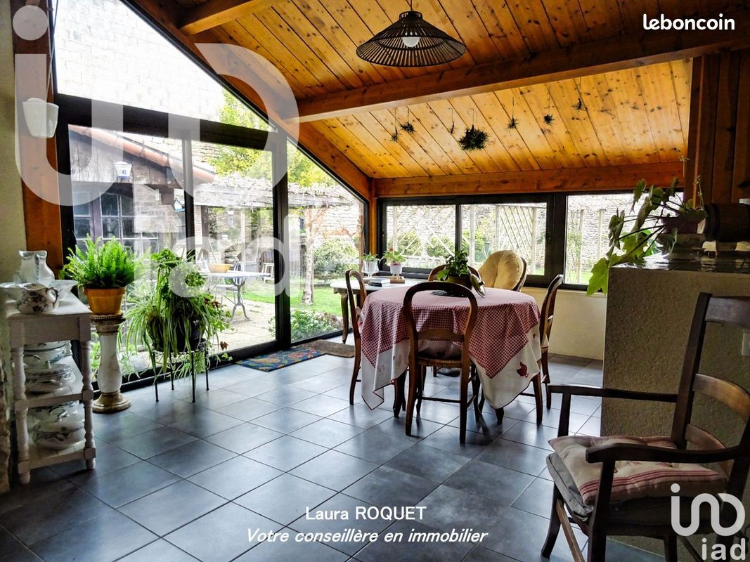 Maison 7 pièces 139 m² - Ruffec 16700 (image principale 6)