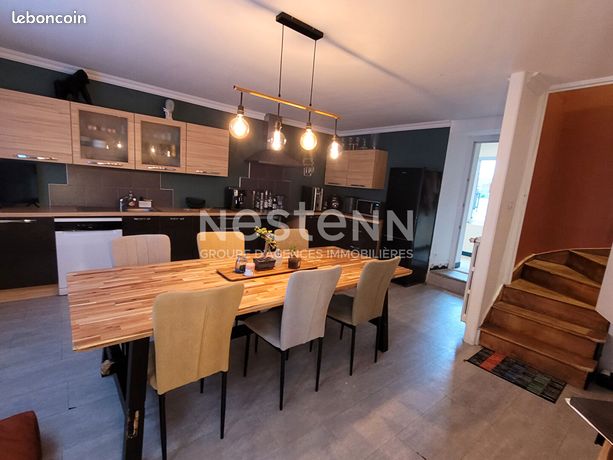 Maison 8 pièces 200 m²