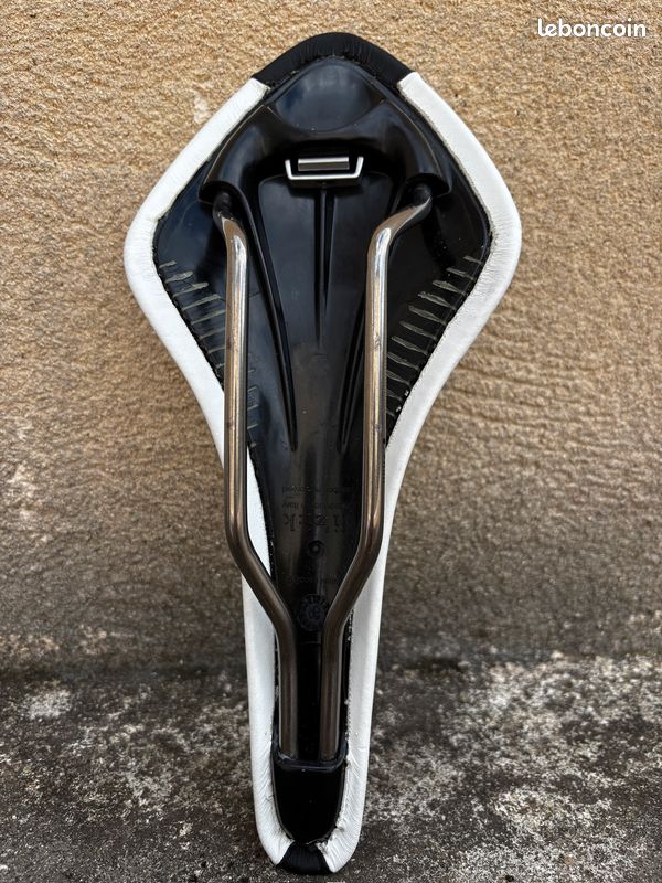 Selle Fizik Arione Wing Flex blanche (image 4)