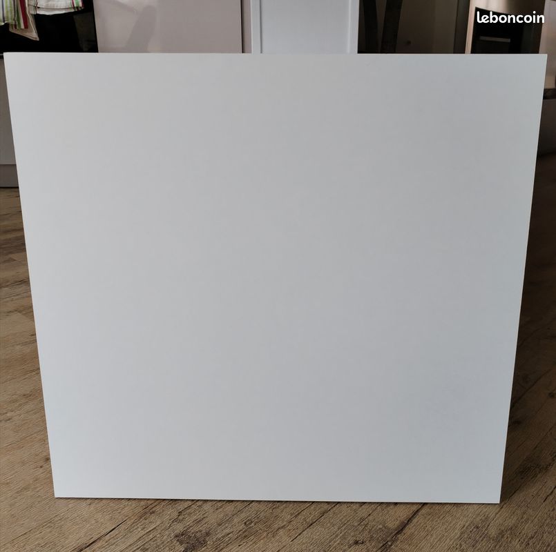 Tablettes blanches (image 1)