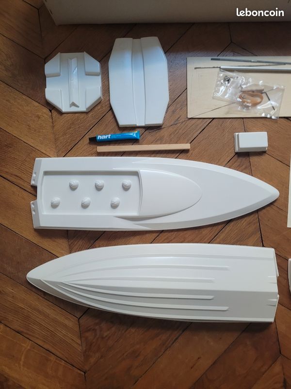 Bateau graupner d'occasion - Modélisme
