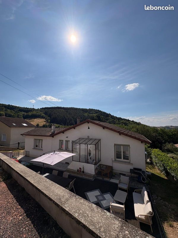 Maison 4 pièces 78 m² · à Thizy-les-Bourgs · 78 m² · 175 000 €