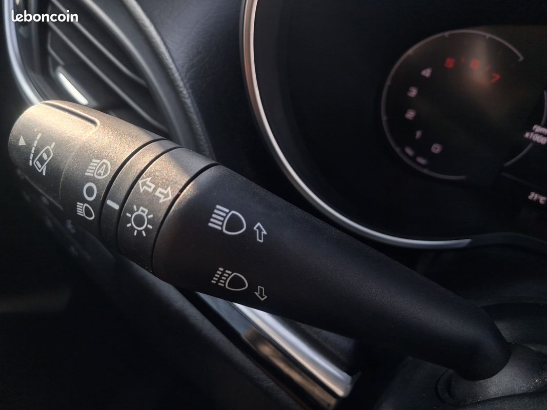 Fiat Tipo Lounge 1.6 Multijet 130 - 5 Places - GPS - Caméra (image 7)