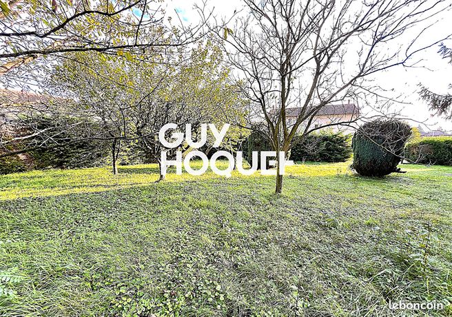 Terrain 628 m² CRECHES SUR SAONE