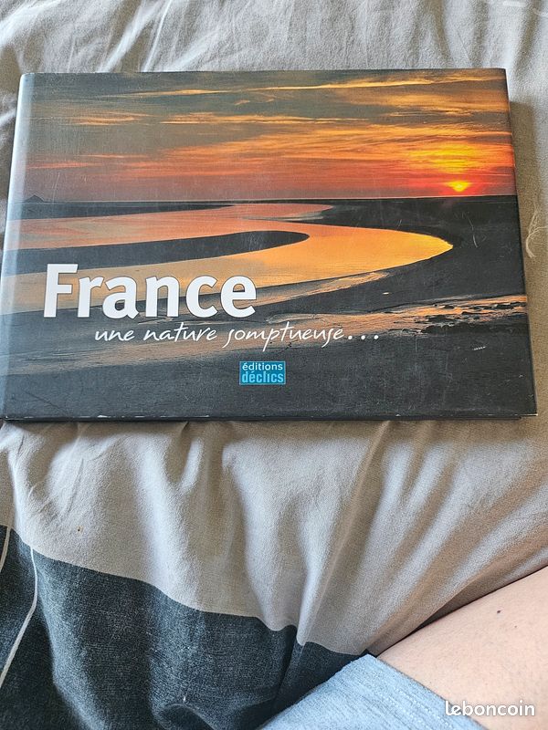 Livre en bon etat (image 1)